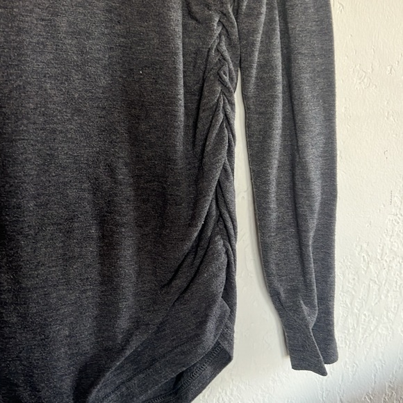 Maternity long sleeve shirt - Picture 3 of 4